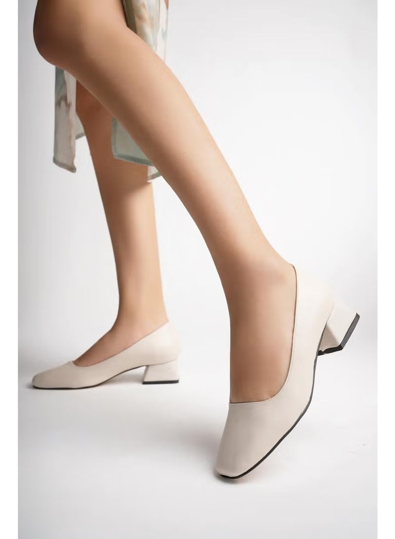 muggo Lilith Square Toe Low Heel Women's Casual Shoes - Image 2